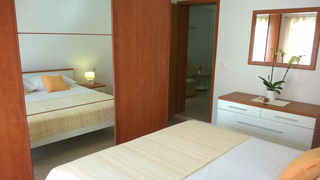 Apartments Kristina Đảo Hvar Phòng bức ảnh